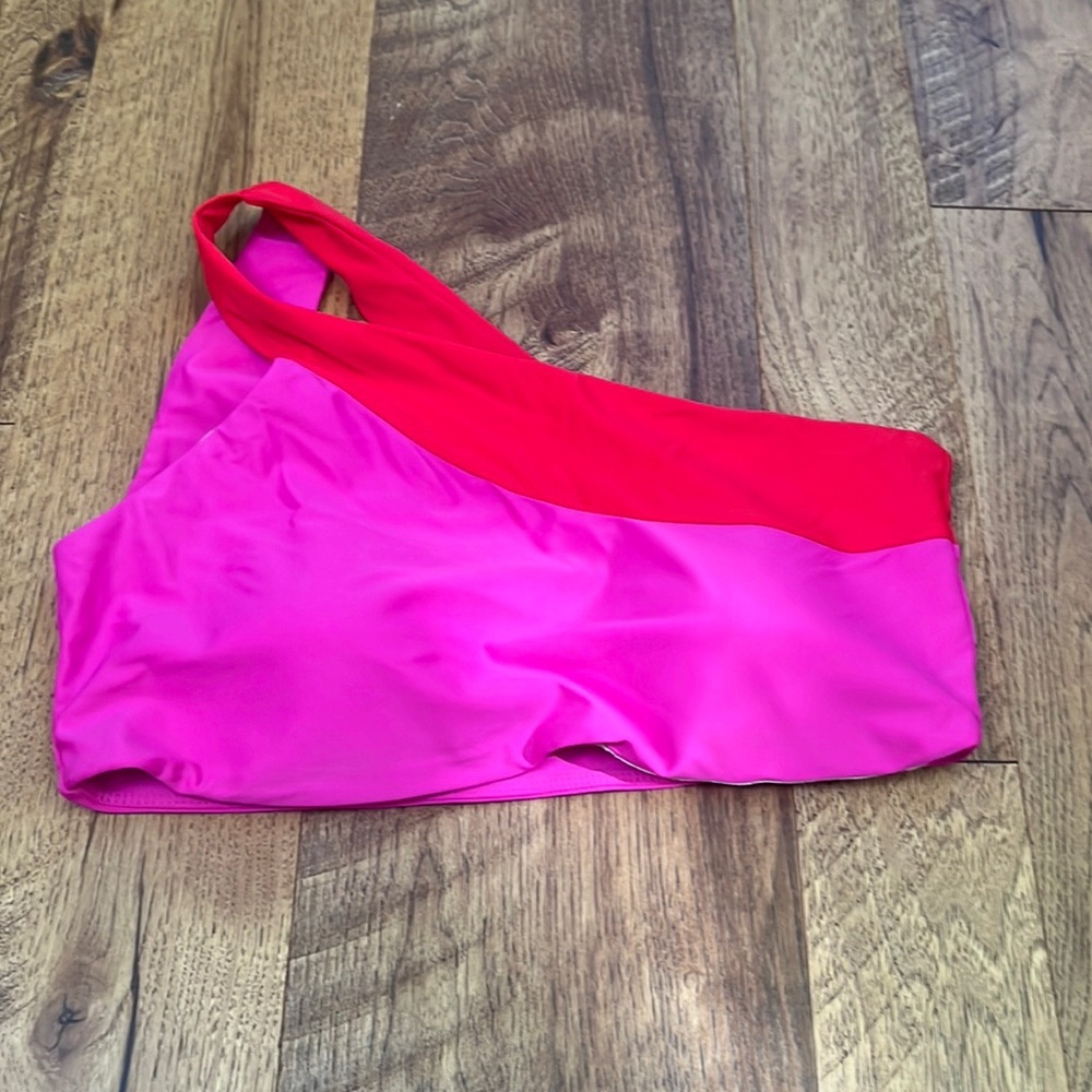 Summersalt Woman’s Bikini Top Size 10